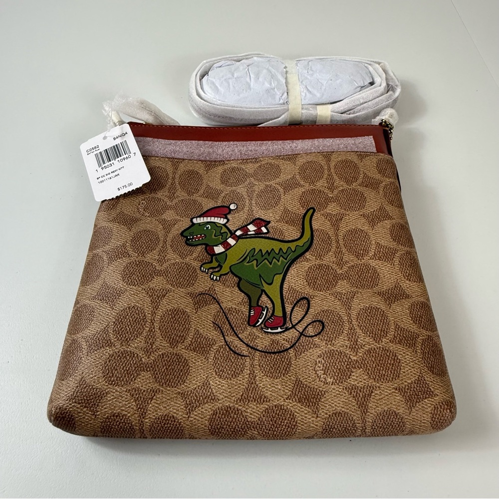 COACH Kitt Messenger Rexy Signature Crossbody Bag Purse Christmas Theme $175 - Picture 5 of 8
